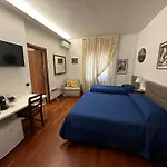 فندق مبيت وإفطار 10 Minutes فيرونا