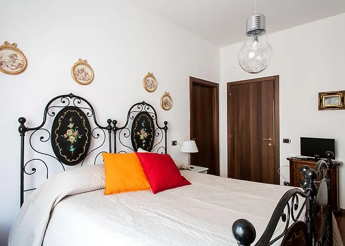 ベッド・アンド・ブレックファスト 10 Minutes 4*