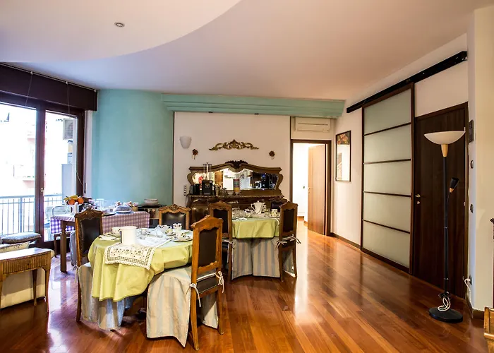 ベッド・アンド・ブレックファスト 10 Minutes