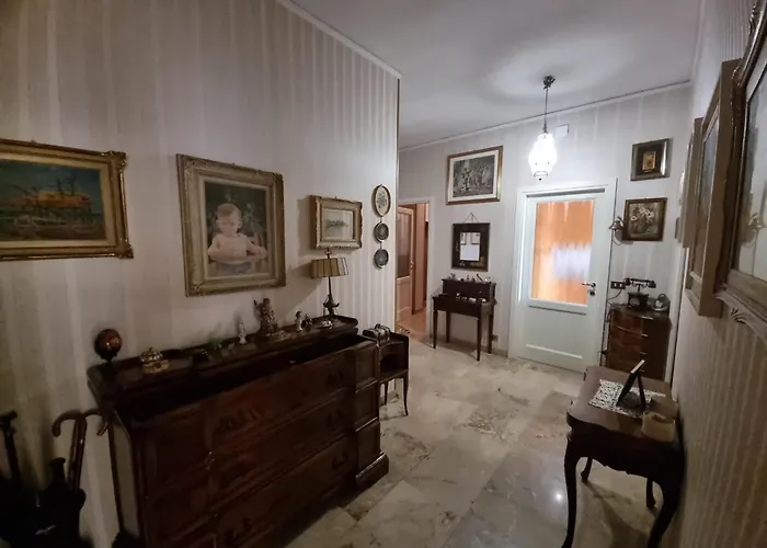 ベッド・アンド・ブレックファスト 10 Minutes 4*