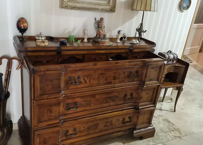 10 Minutes ベッド・アンド・ブレックファスト 4*