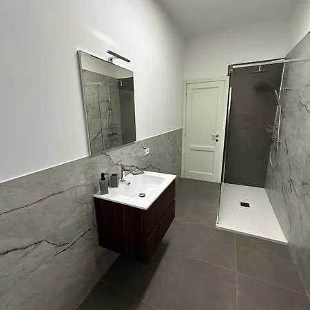 10 Minutes 4* Verona