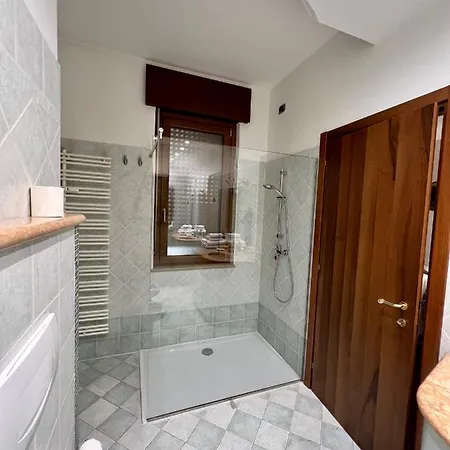 10 Minutes B&B Bed & Breakfast 2* Verona