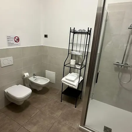 10 Minutes B&B Bed & Breakfast 2*