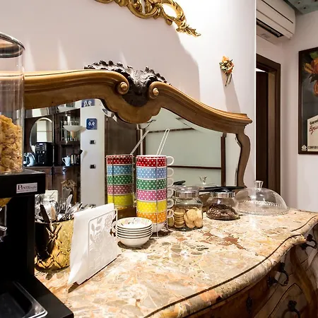 10 Minutes B&B Bed & Breakfast Verona